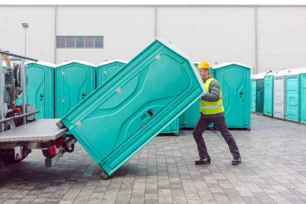 Best Portable toilet rental cost  in Glenville, WV